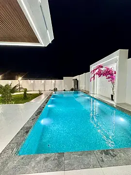 Satılır 5 otaqlı həyət evi 250 m²