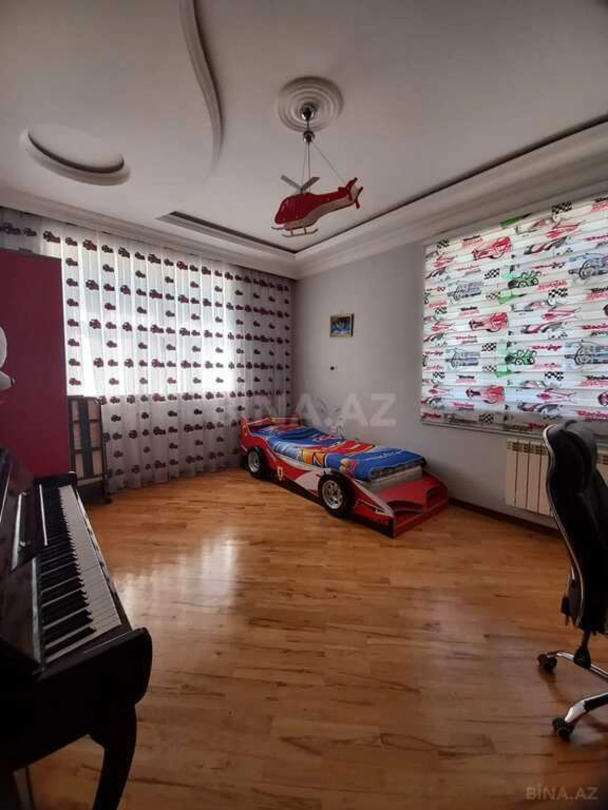 Kirayə verilir 8 otaqlı həyət evi 450 m²