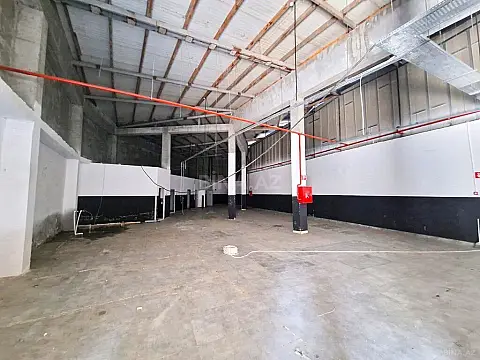 Kirayə verilir obyekt 2000 m²