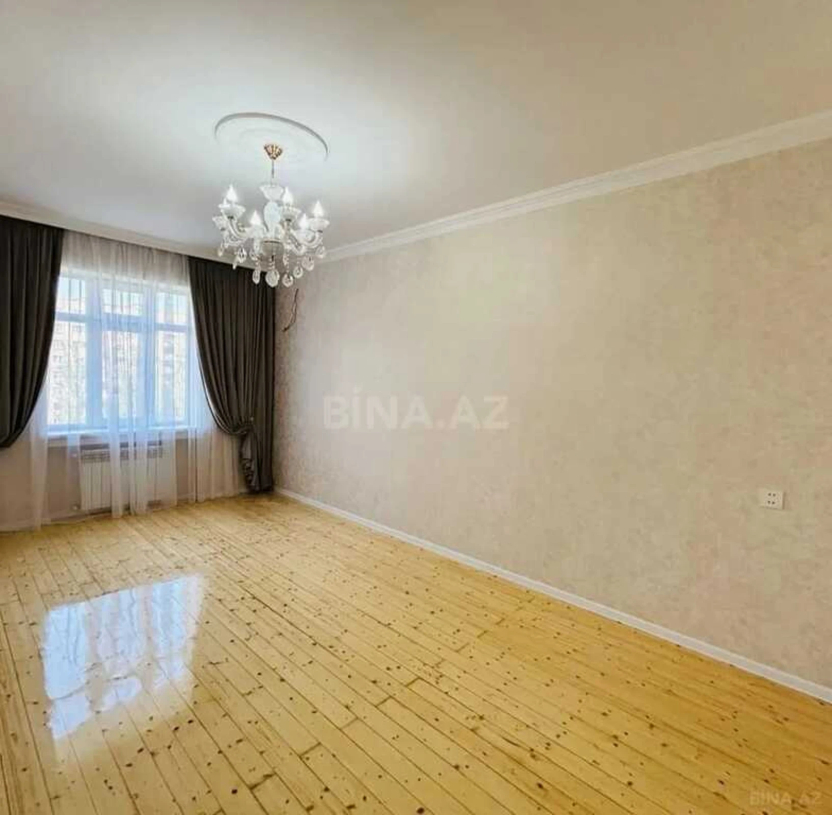 Satılır 2 otaqlı mənzil 65 m²