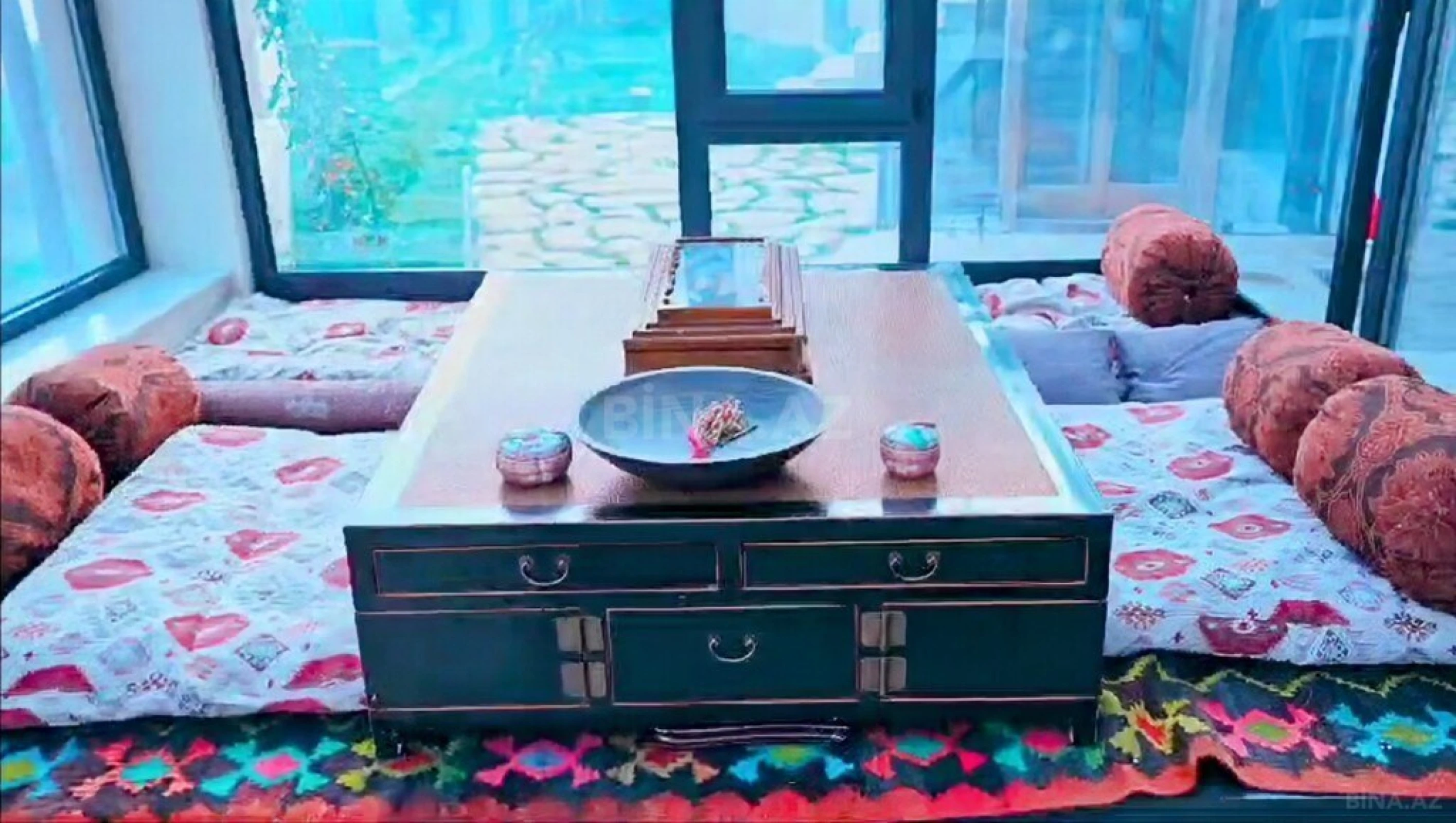 Satılır 7 otaqlı həyət evi 500 m²