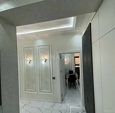 Satılır 2 otaqlı mənzil 90 m²