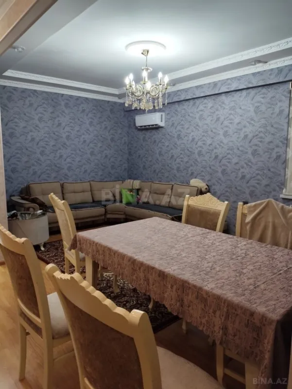 Satılır 3 otaqlı mənzil 95 m²