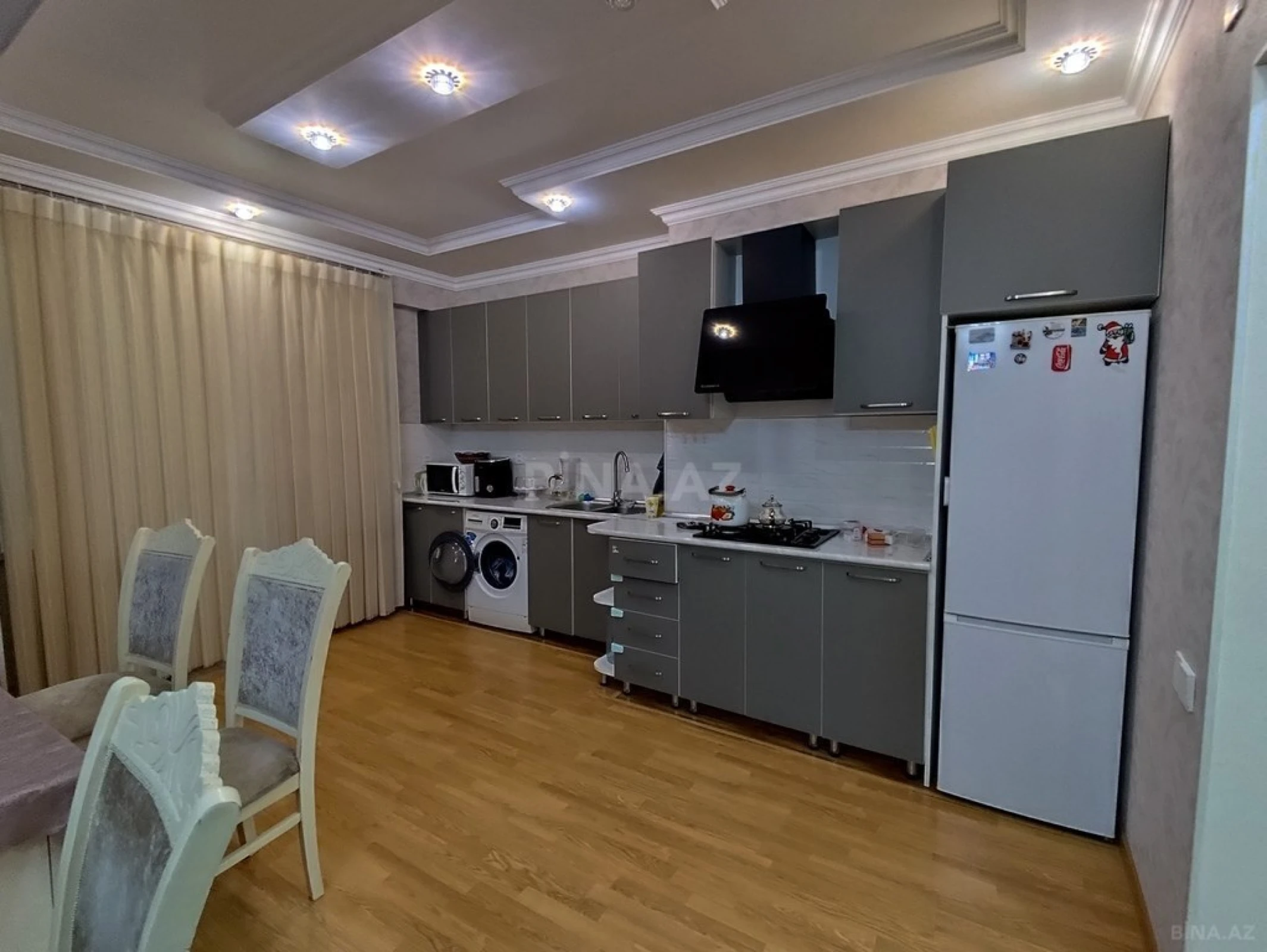 Satılır 3 otaqlı mənzil 95 m²