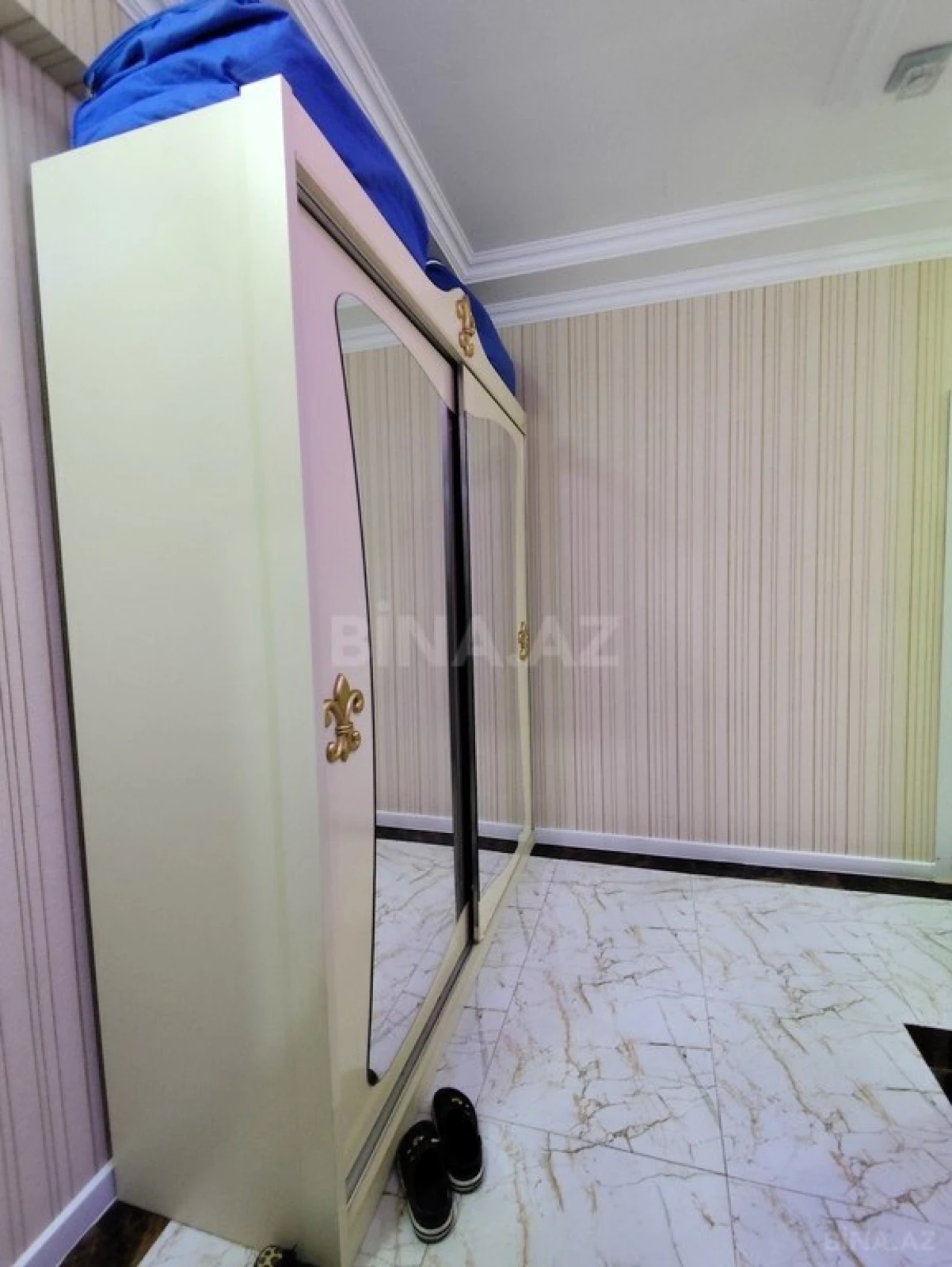Satılır 3 otaqlı mənzil 95 m²