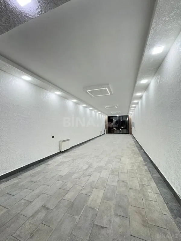 Satılır 8 otaqlı həyət evi 500 m²