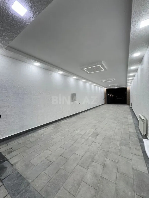 Satılır 8 otaqlı həyət evi 500 m²