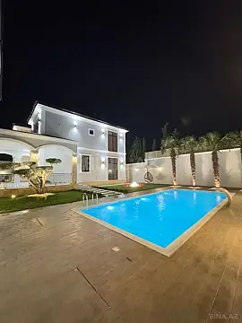 Satılır 8 otaqlı həyət evi 500 m²