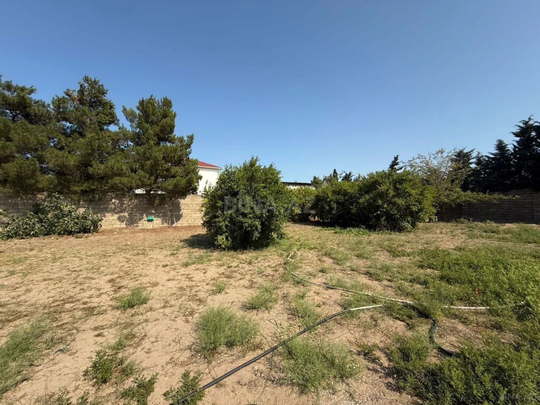 Satılır torpaq sahəsi 25 m²