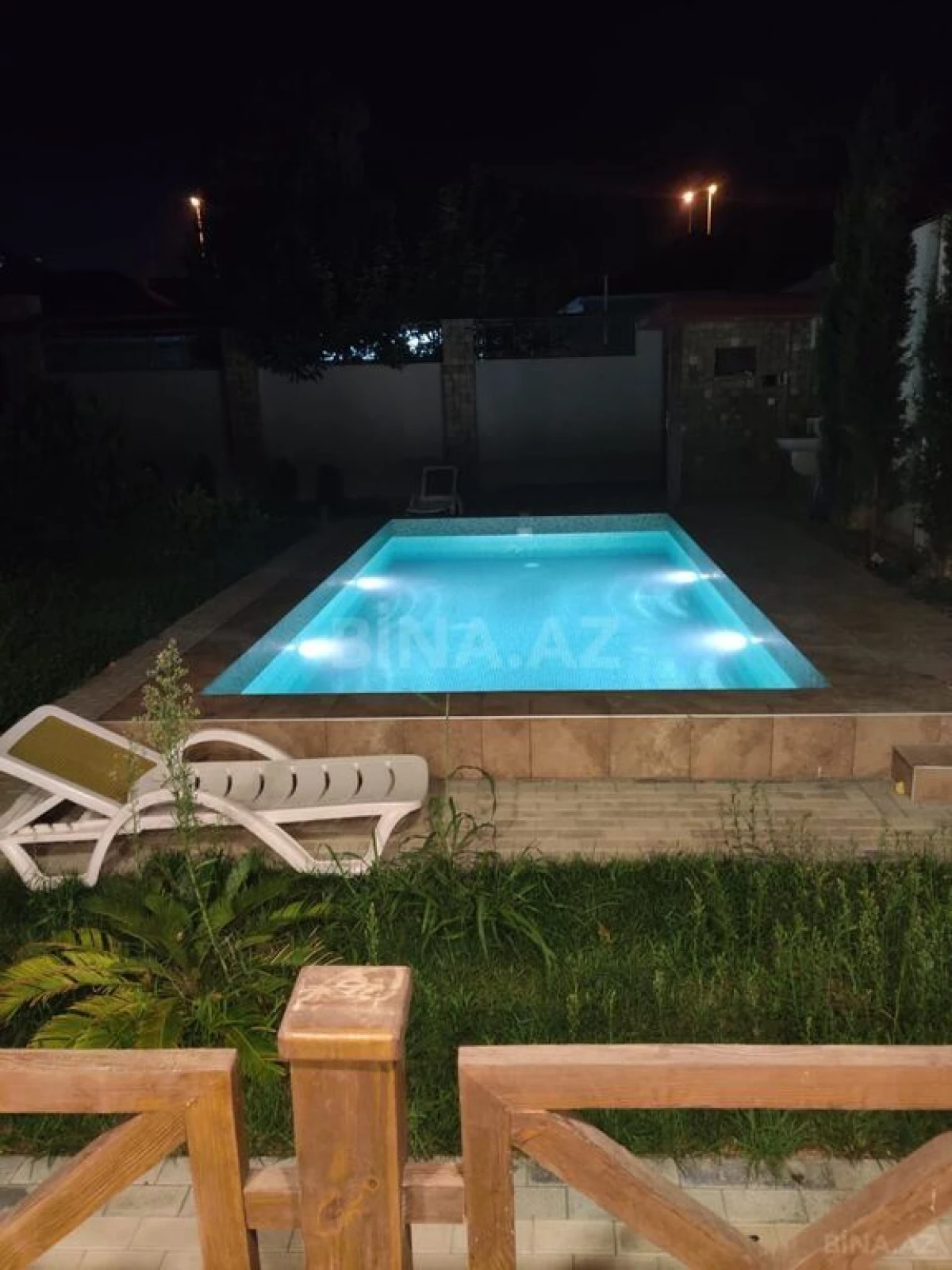 Kirayə verilir 4 otaqlı həyət evi 220 m²