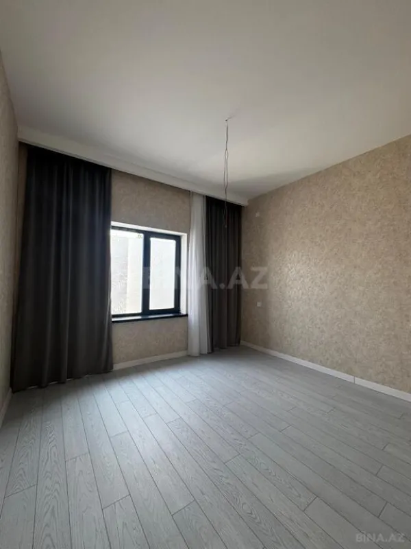 Satılır 4 otaqlı həyət evi 140 m²
