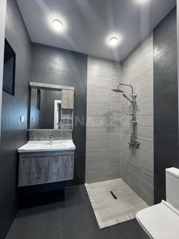 Satılır 4 otaqlı həyət evi 140 m²