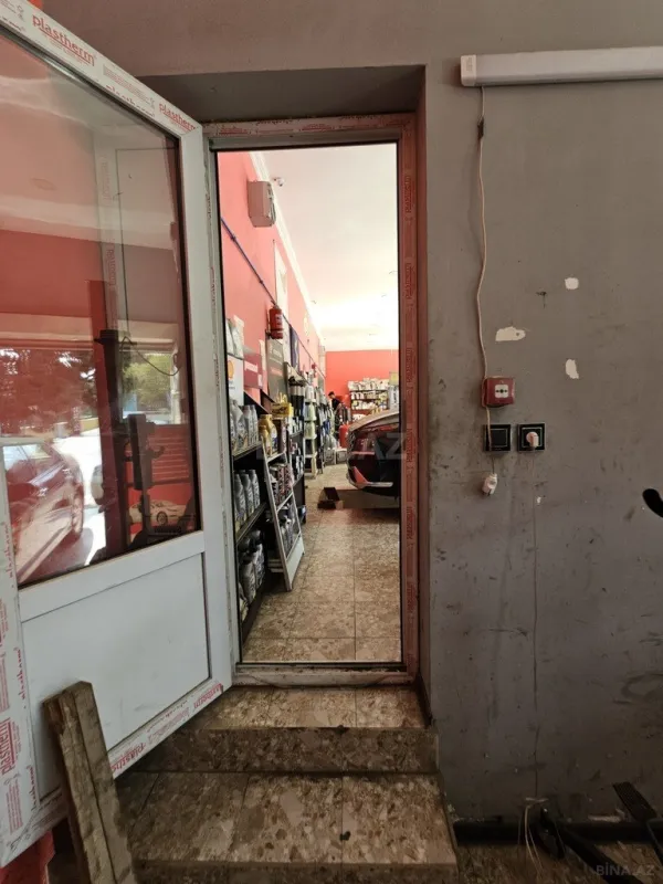 Satılır obyekt 250 m²