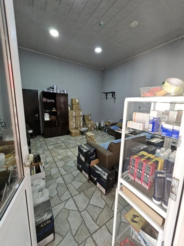 Satılır obyekt 250 m²