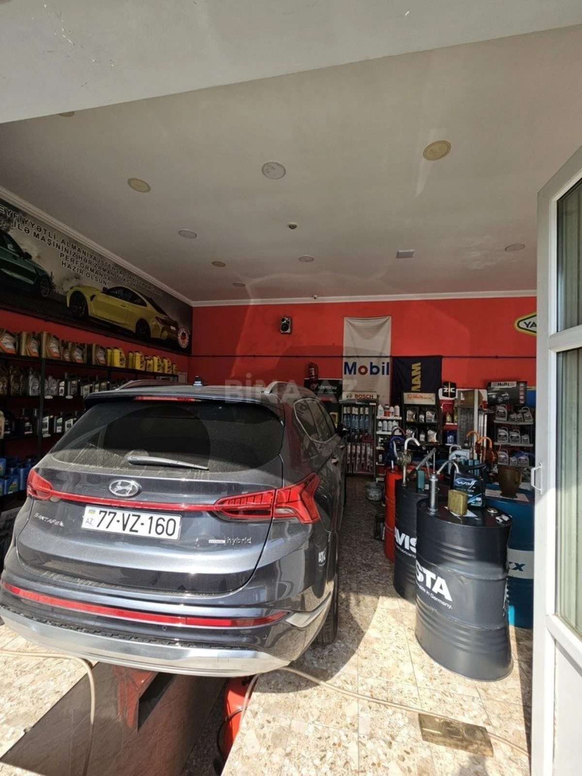 Satılır obyekt 250 m²