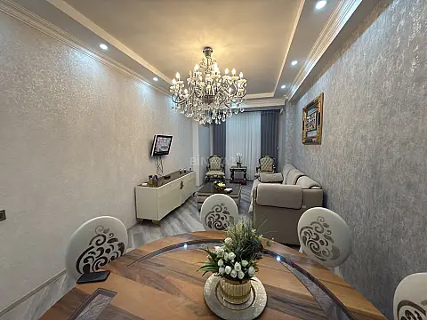 Satılır 3 otaqlı mənzil 123 m² — Bakı, Qaraçuxur 3 otaq 123.00 m²