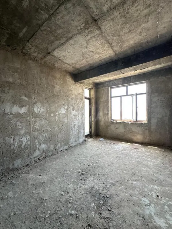 Satılır 2 otaqlı mənzil 56 m²