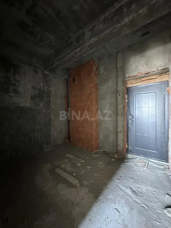 Satılır 2 otaqlı mənzil 56 m²