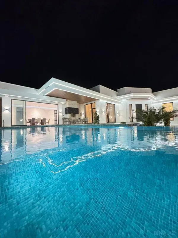 Satılır 5 otaqlı həyət evi 400 m²