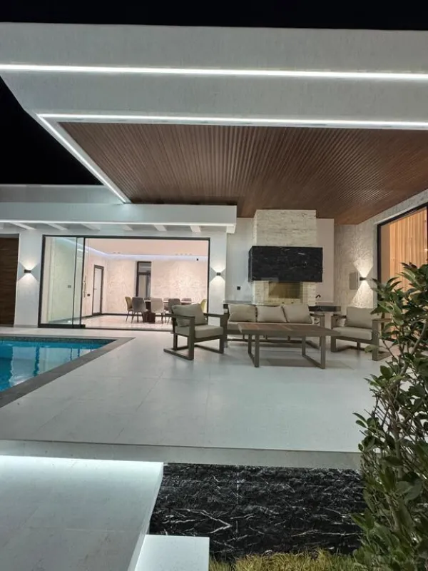 Satılır 5 otaqlı həyət evi 400 m²