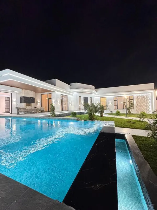 Satılır 5 otaqlı həyət evi 400 m²