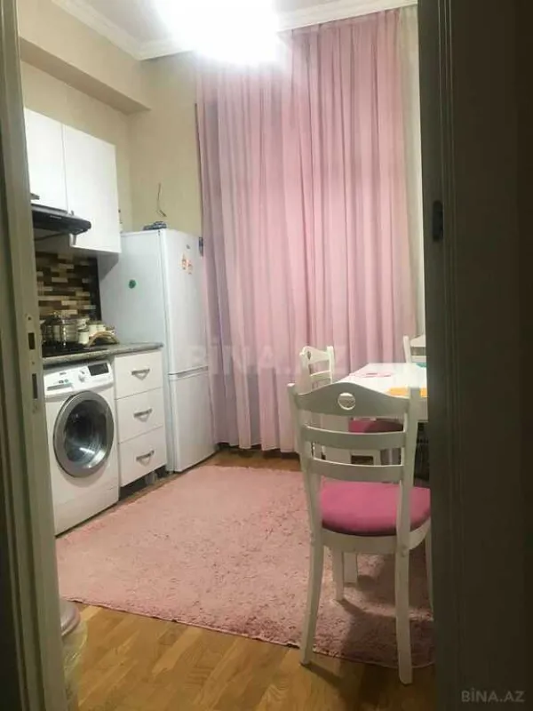 Satılır 1 otaqlı mənzil 50 m²