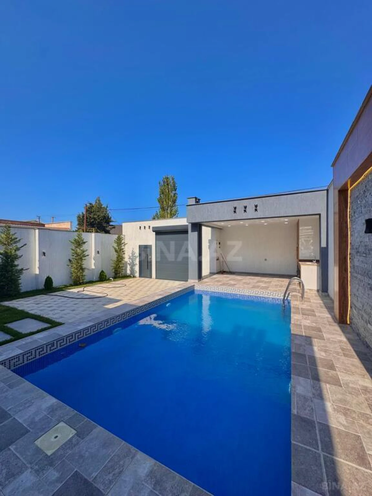 Satılır 4 otaqlı həyət evi 160 m²