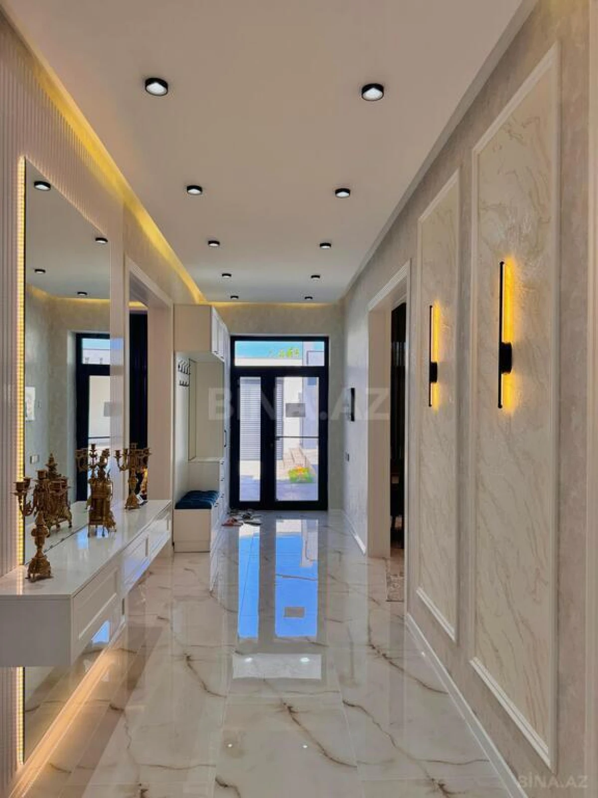 Satılır 4 otaqlı həyət evi 160 m²