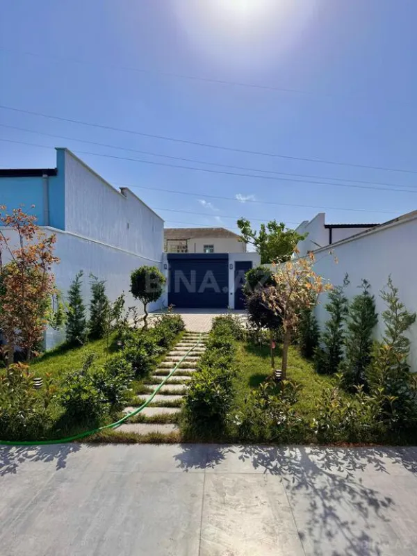 Satılır 4 otaqlı həyət evi 170 m²
