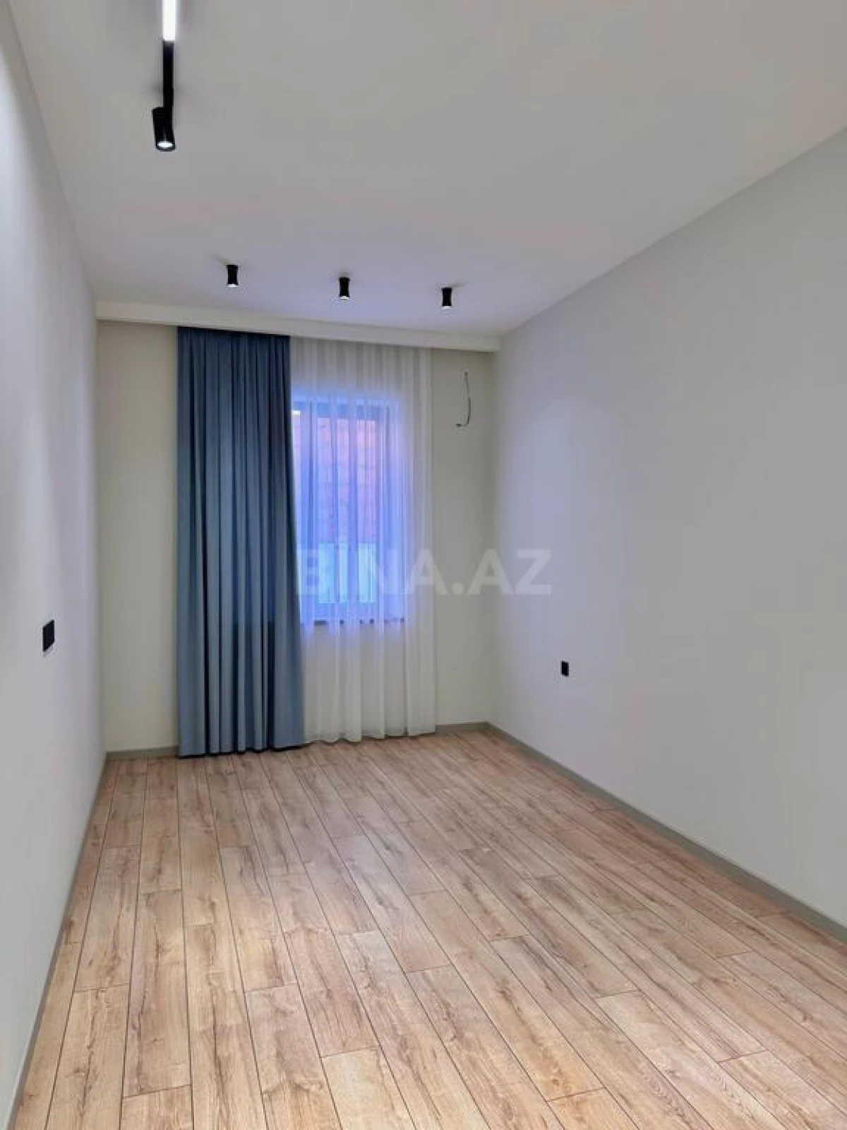 Satılır 4 otaqlı həyət evi 170 m²