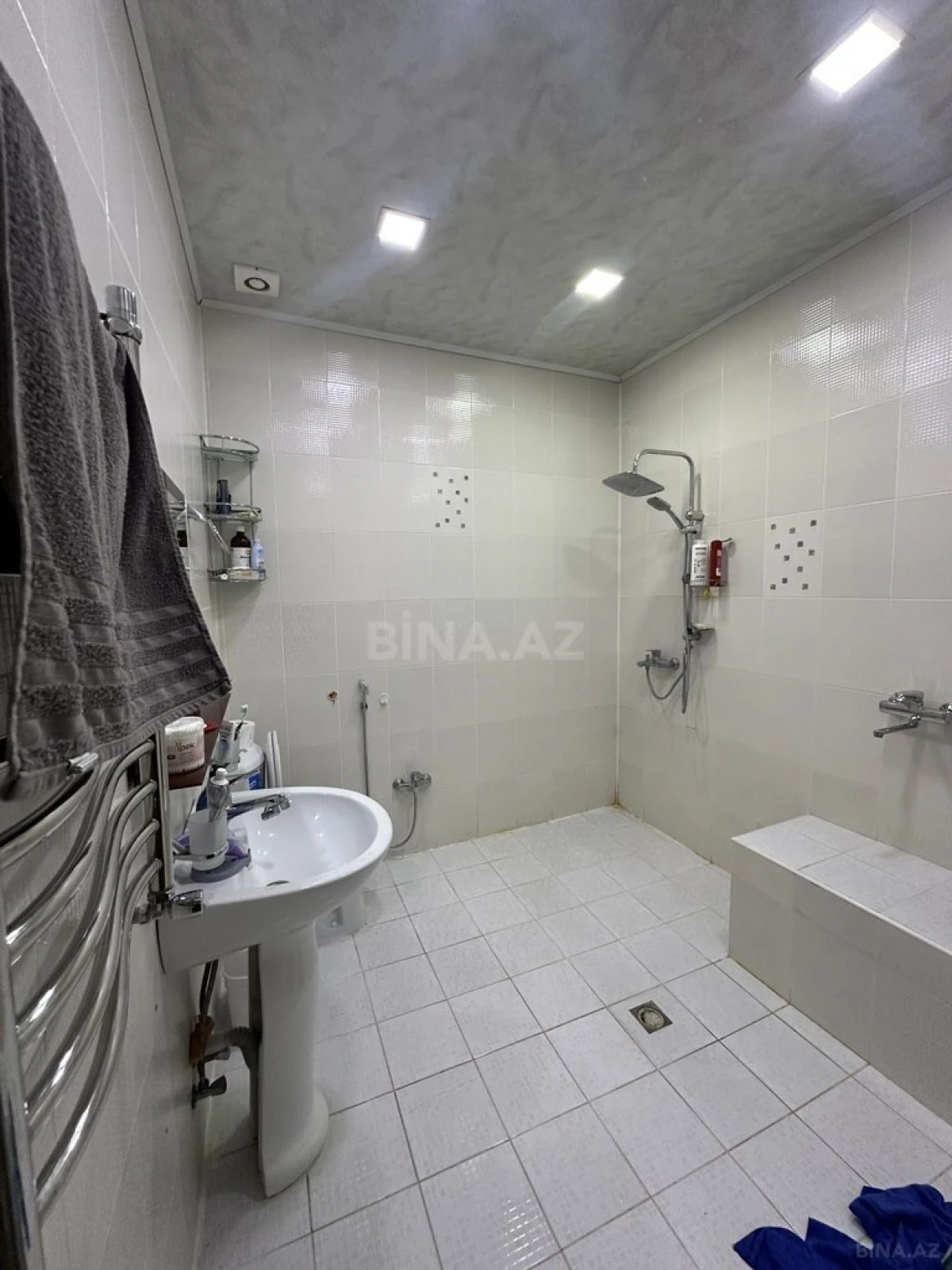 Satılır torpaq sahəsi 12 m²