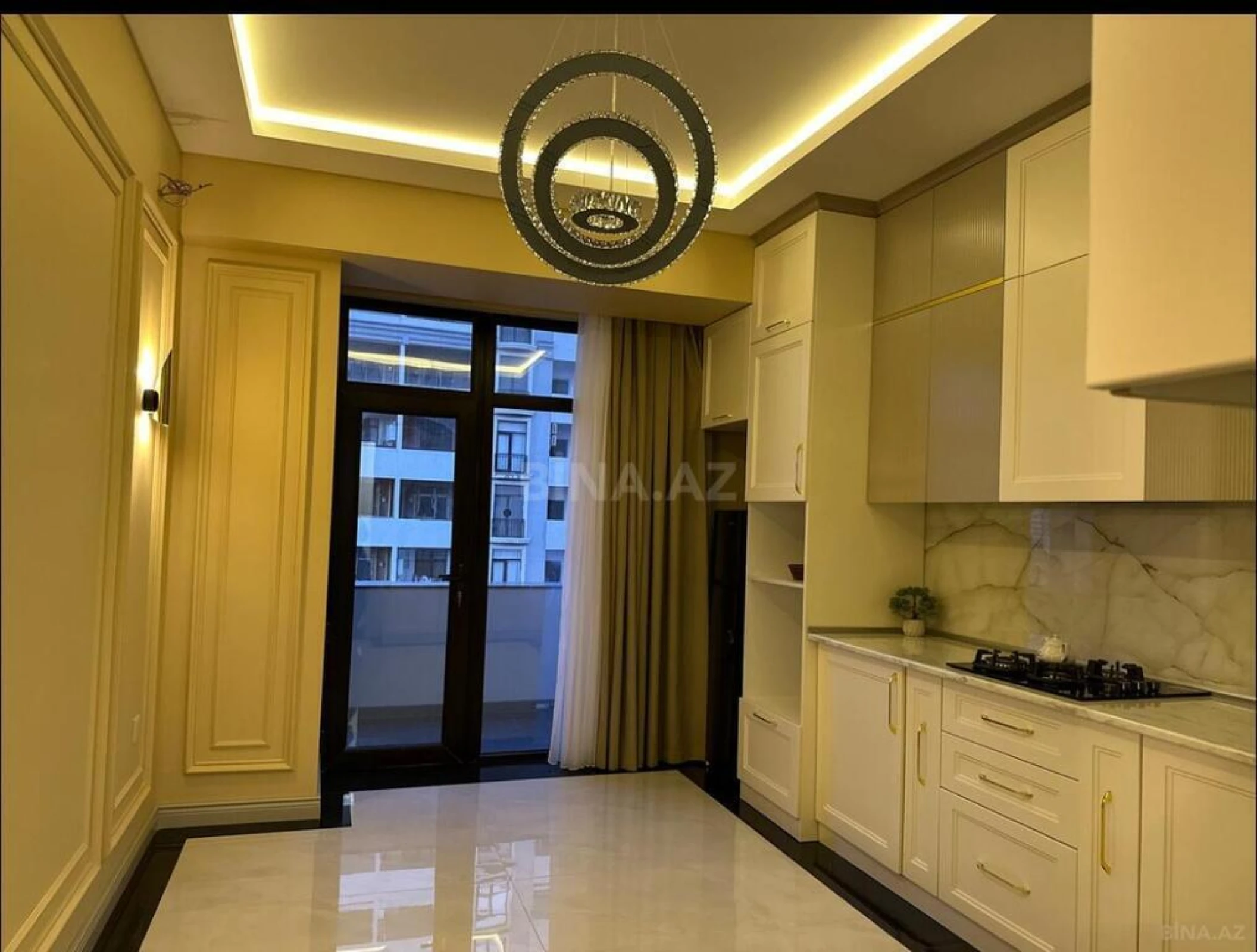 Kirayə verilir 2 otaqlı mənzil 100 m²