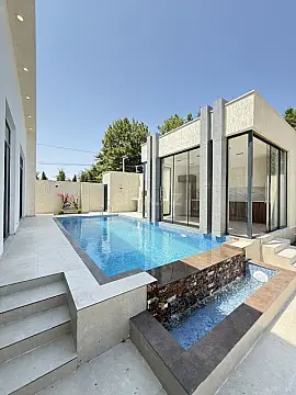 Satılır 4 otaqlı həyət evi 150 m²