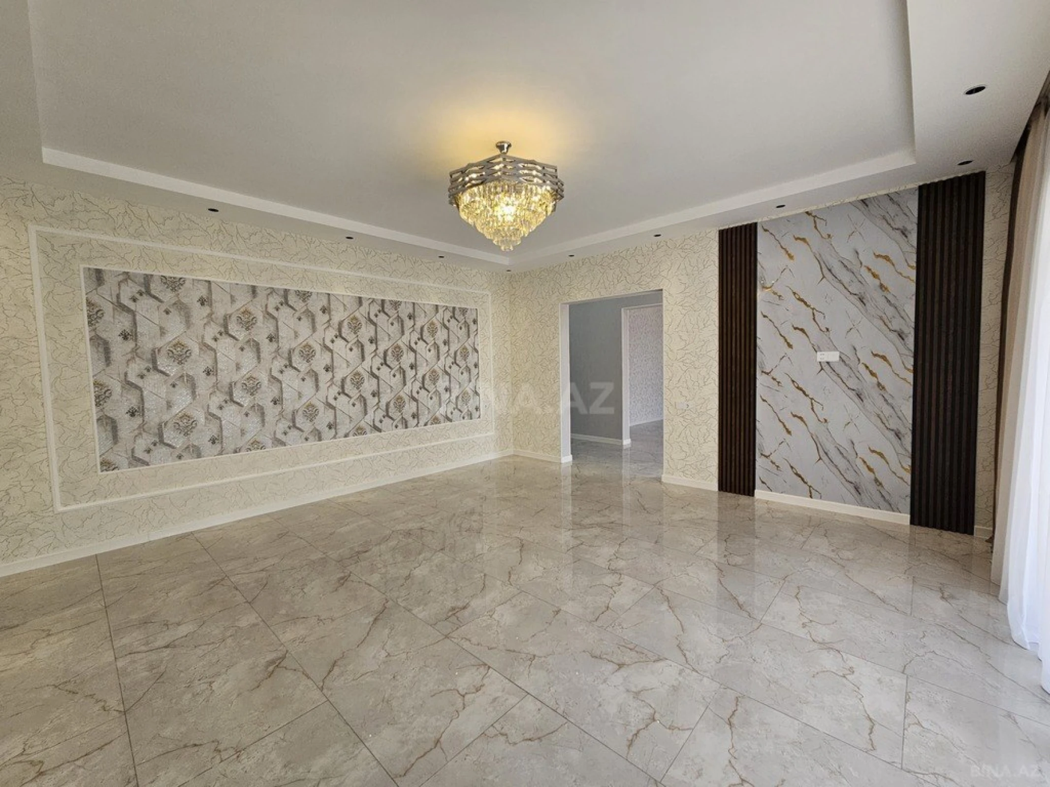 Satılır 4 otaqlı həyət evi 160 m²