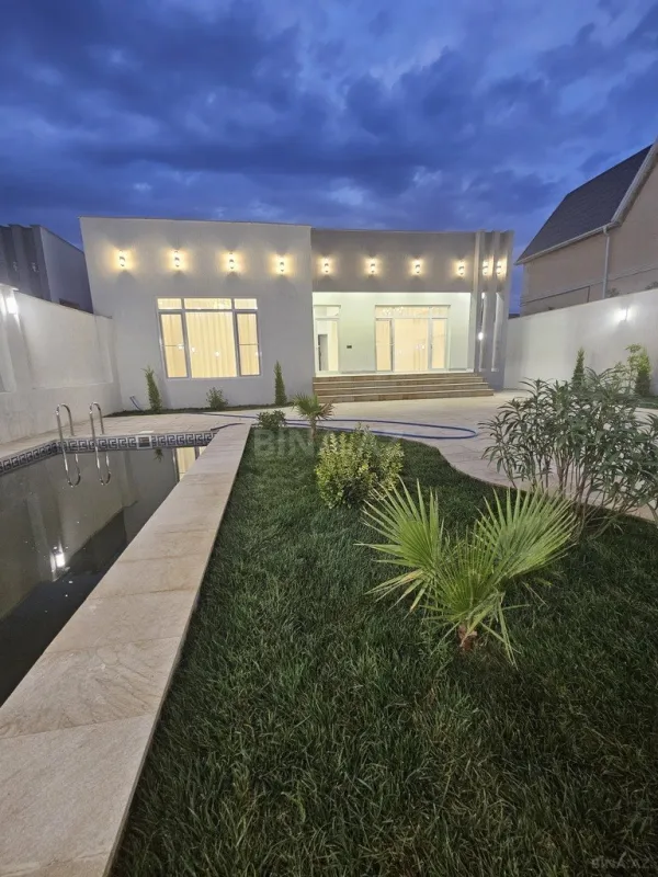Satılır 4 otaqlı həyət evi 160 m²