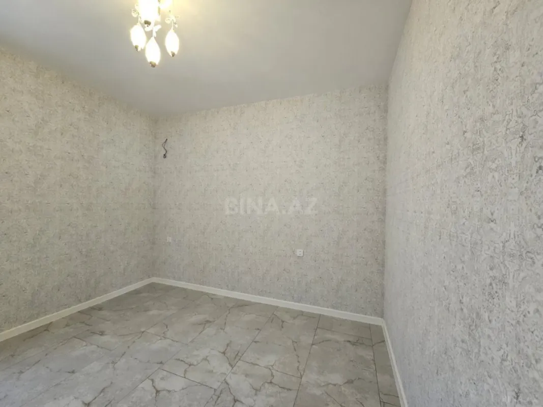 Satılır 4 otaqlı həyət evi 160 m²