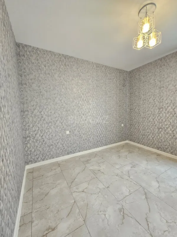 Satılır 4 otaqlı həyət evi 160 m²