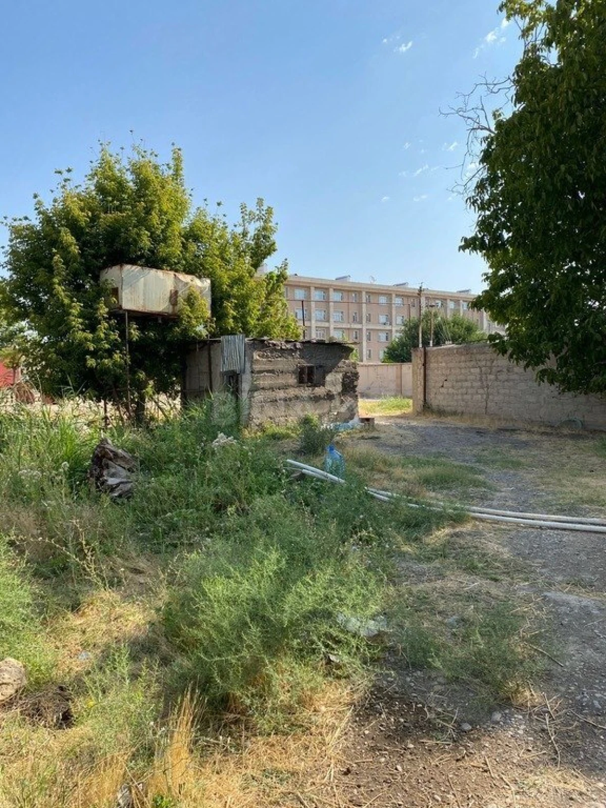 Satılır torpaq sahəsi 25 m²