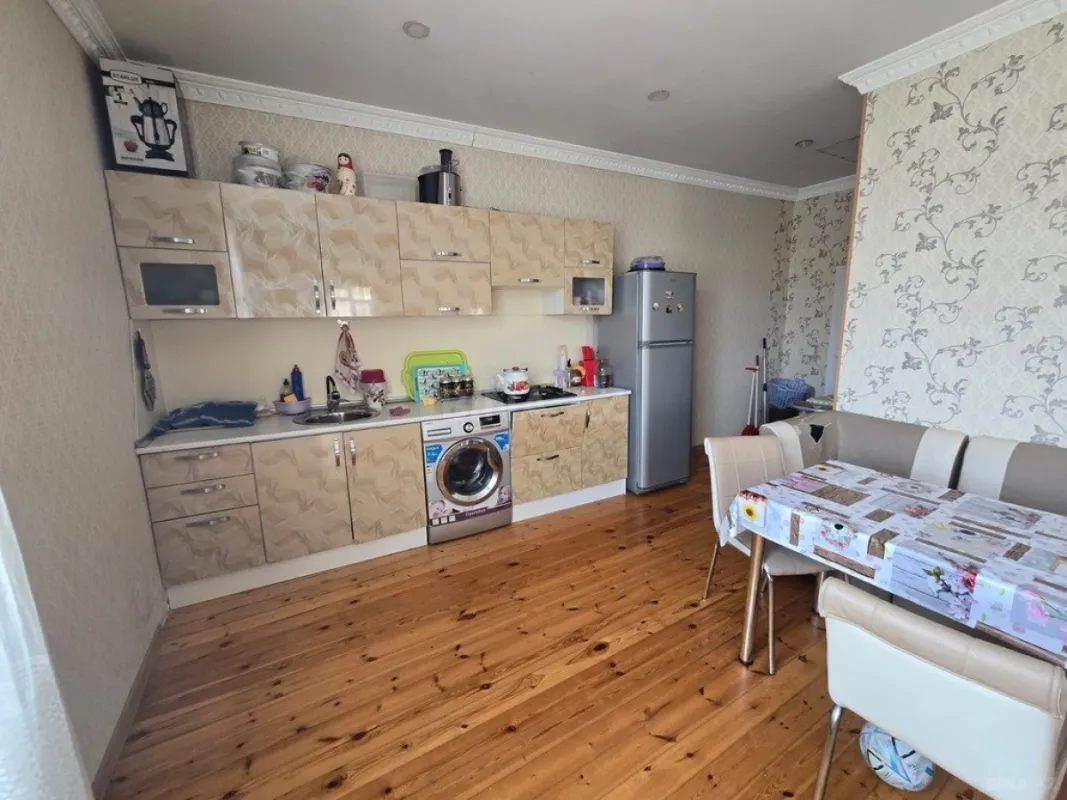 Satılır 3 otaqlı həyət evi 100 m²