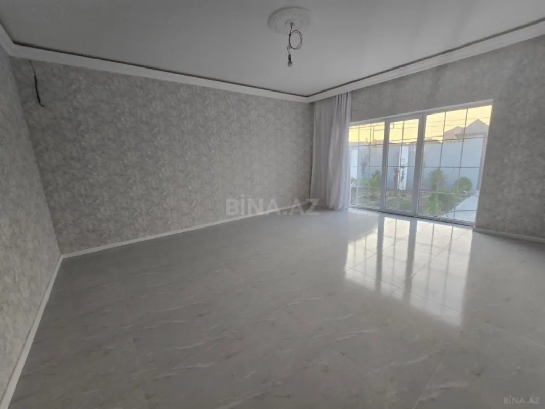 Satılır 4 otaqlı həyət evi 160 m²