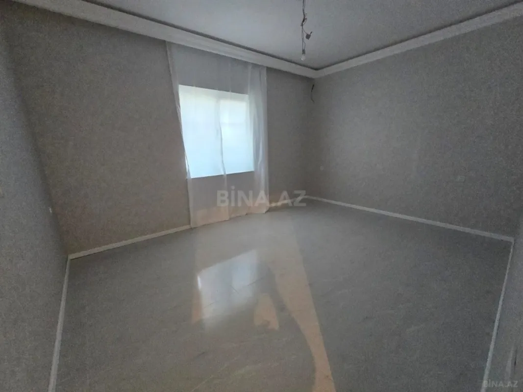 Satılır 4 otaqlı həyət evi 160 m²
