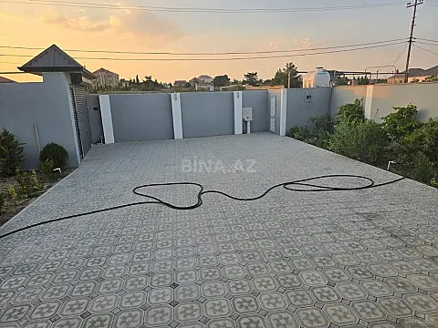 Satılır 4 otaqlı həyət evi 160 m²