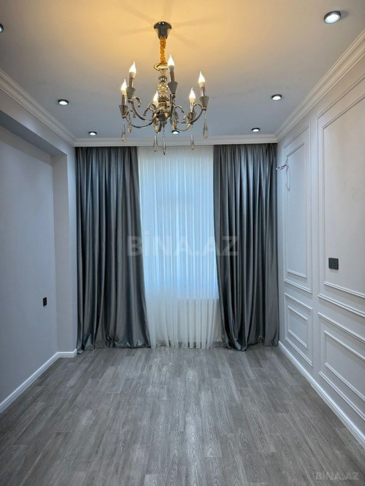 Satılır 2 otaqlı mənzil 65 m²