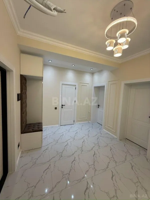 Satılır 2 otaqlı mənzil 65 m²