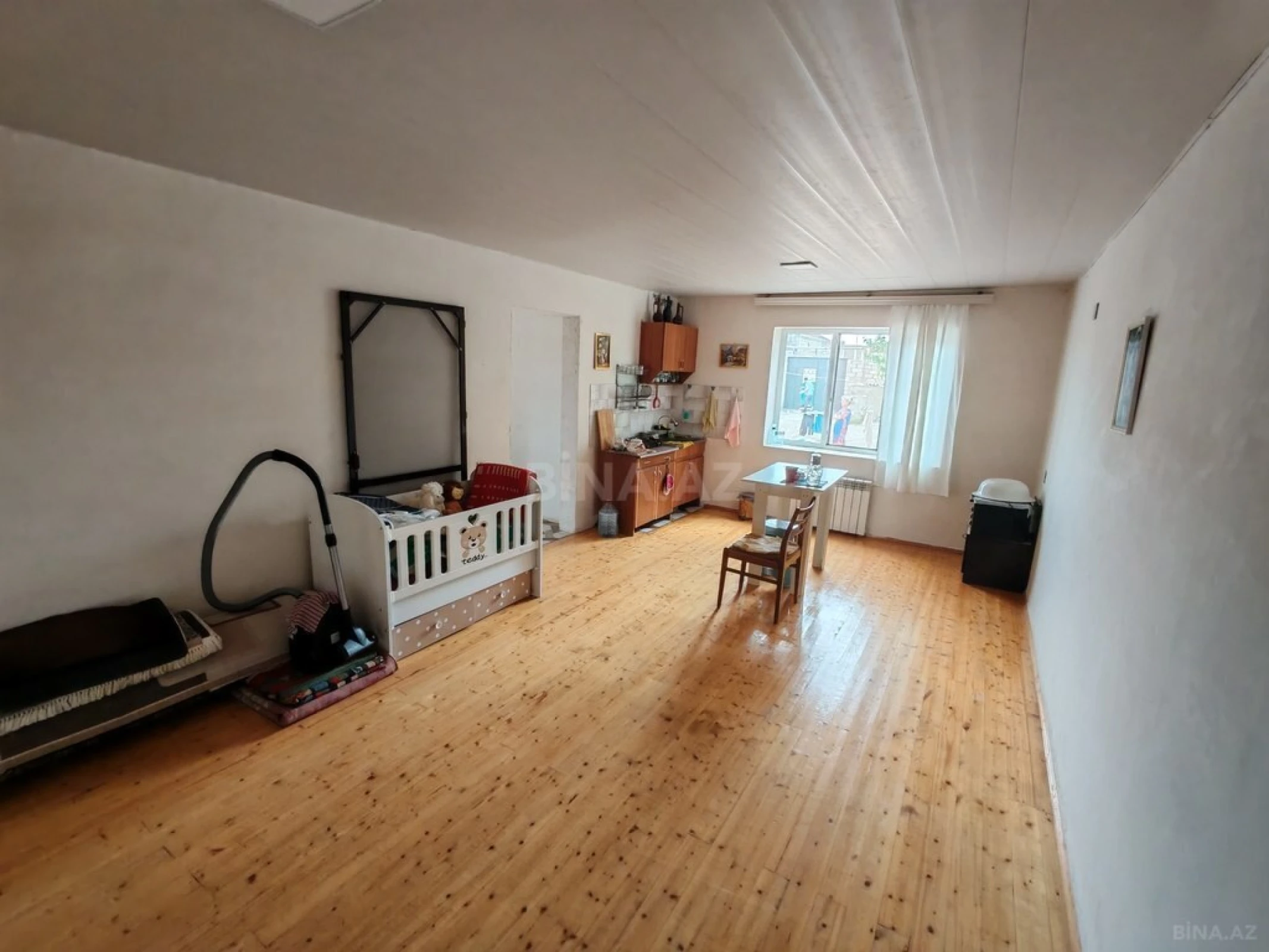 Satılır 4 otaqlı həyət evi 100 m²