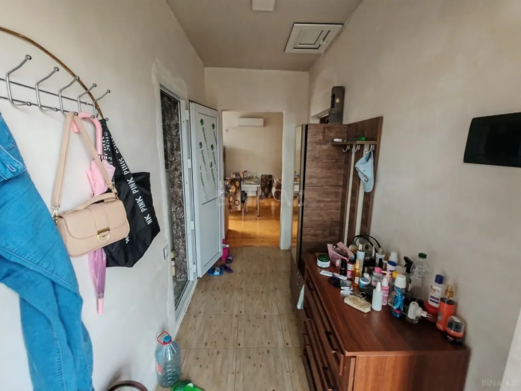 Satılır 4 otaqlı həyət evi 100 m²