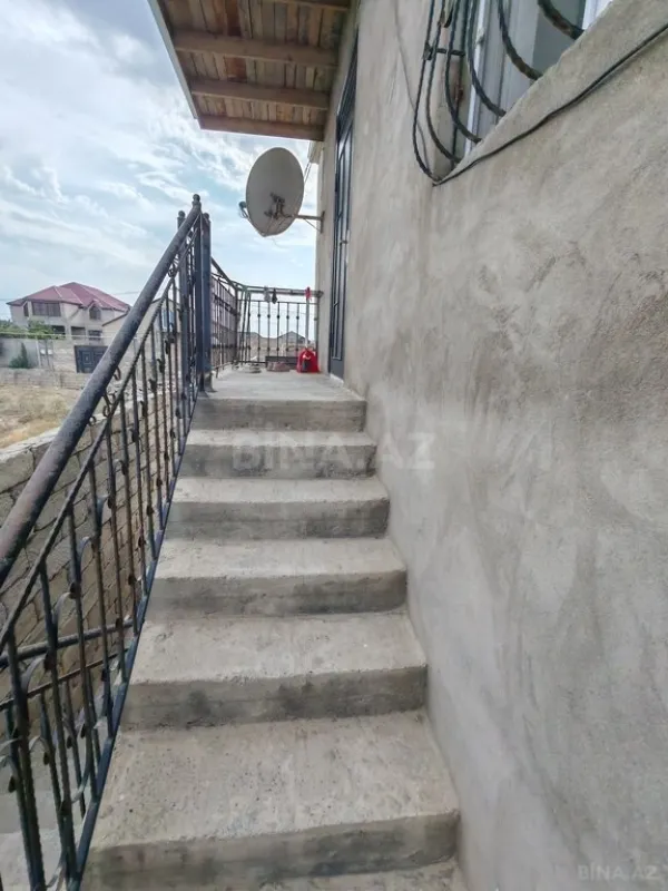 Satılır 4 otaqlı həyət evi 100 m²