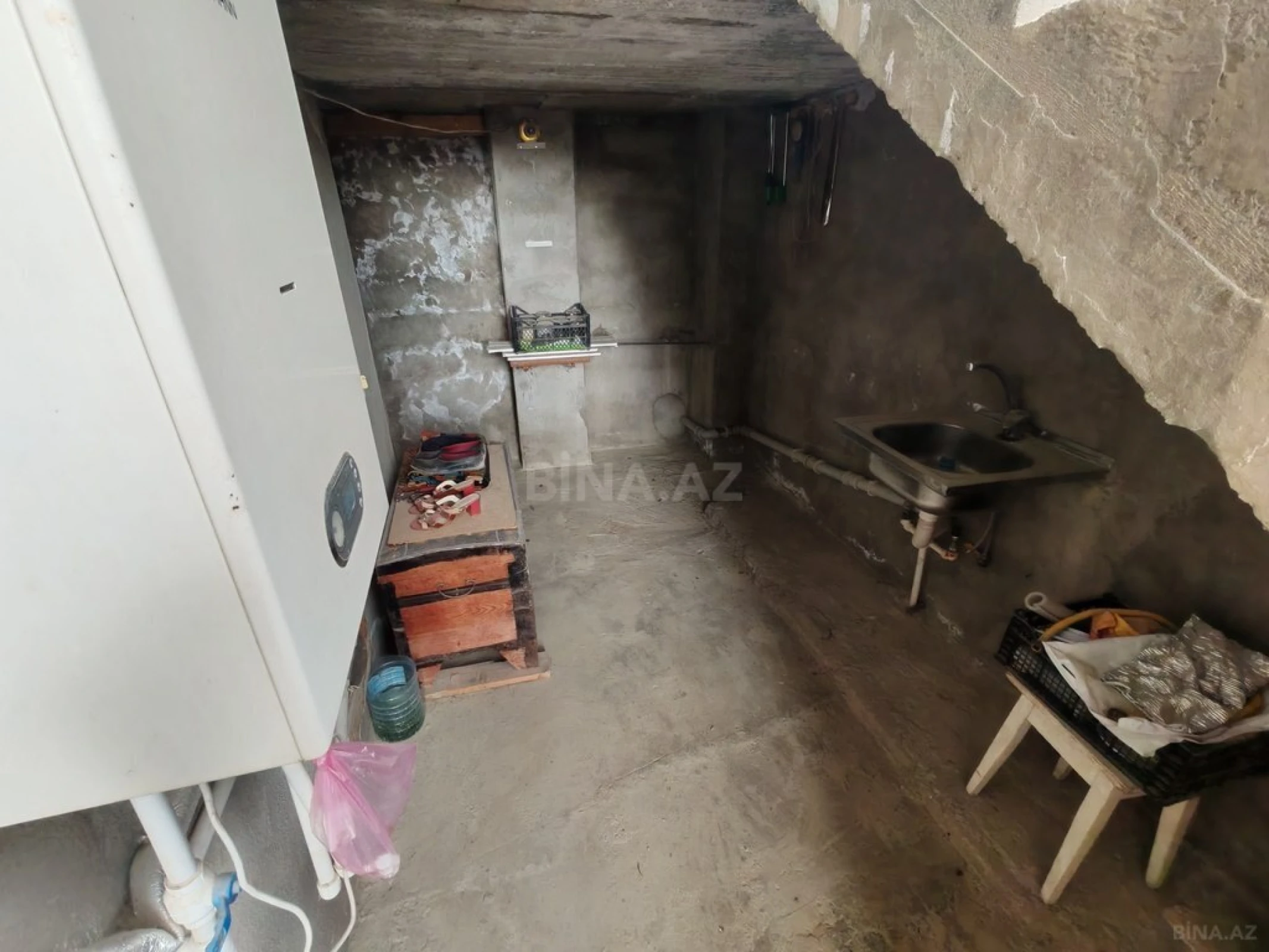 Satılır 4 otaqlı həyət evi 100 m²