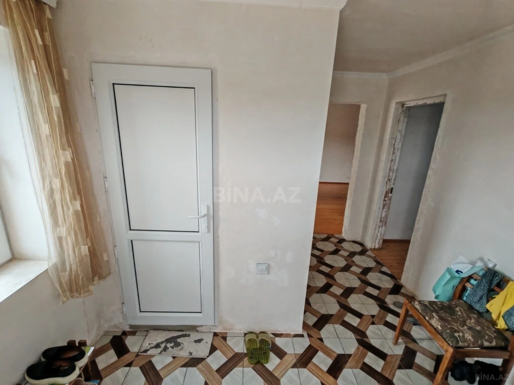 Satılır 4 otaqlı həyət evi 100 m²