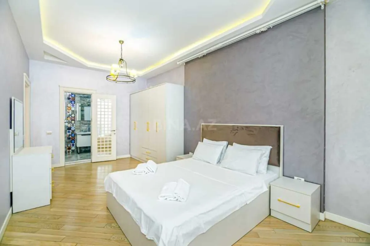 Kirayə verilir 3 otaqlı mənzil 147 m²